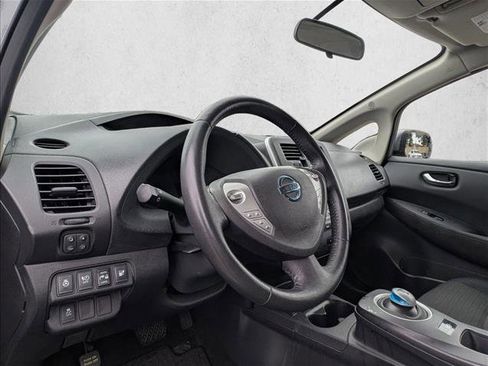 Used 2015 Nissan Leaf S w/ Charge Package image 9