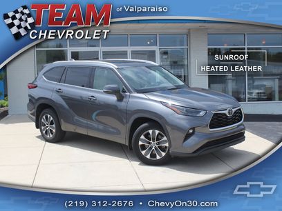 Used 2022 Toyota Highlander XLE