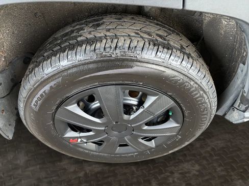 Used 2023 Toyota RAV4 LE image 34