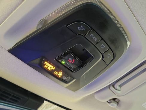 Used 2024 Toyota Corolla LE image 31