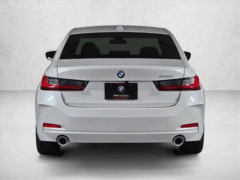 Used 2026 BMW 330i Sedan w/ Convenience Package RWD image 6