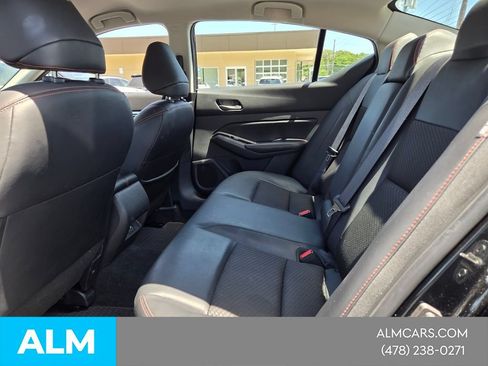 Used 2025 Nissan Altima 2.5 SR FWD image 4