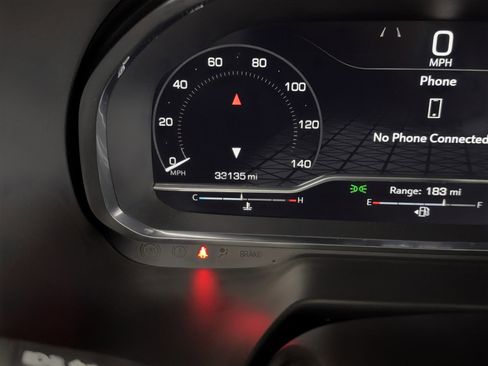 Used 2023 GMC Yukon SLT image 23