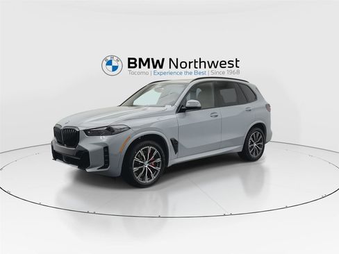 New 2026 BMW X5 xDrive40i w/ M Sport Package image 9