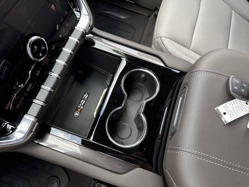 New 2026 GMC Yukon Elevation RWD image 31