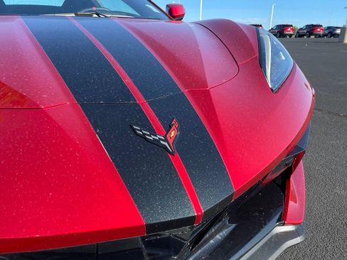 Used 2022 Chevrolet Corvette Stingray Premium Conv w/ Z51 Performance Package RWD image 9