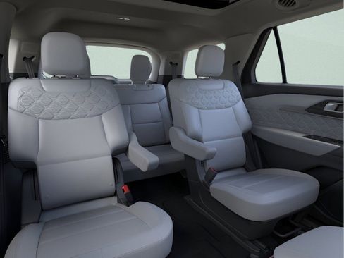 New 2026 Ford Explorer Platinum AWD/4WD image 11