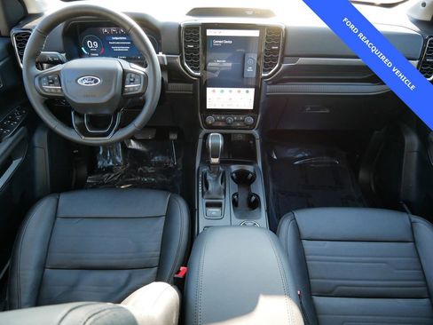 Used 2025 Ford Ranger Lariat w/ FX4 Off-Road Package image 13
