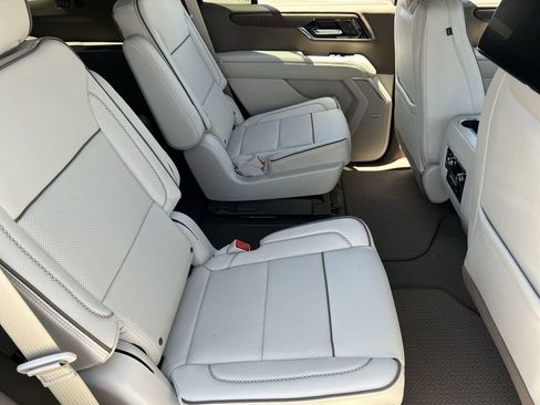 New 2026 GMC Yukon Denali AWD/4WD image 28