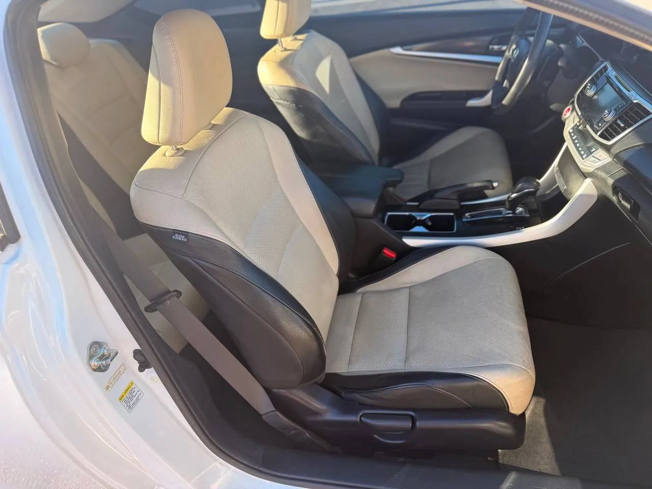 Used 2014 Honda Accord EX-L image 34