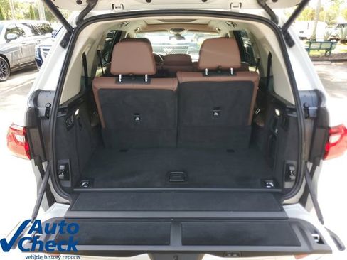 Used 2021 BMW X7 xDrive40i AWD/4WD image 11