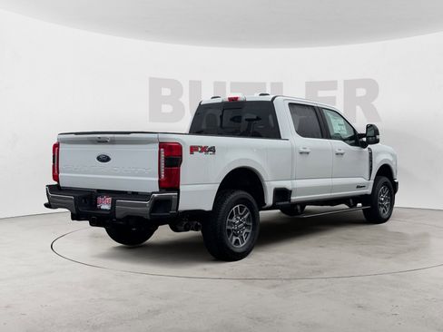 New 2026 Ford F250 Lariat w/ FX4 Off-Road Package image 5