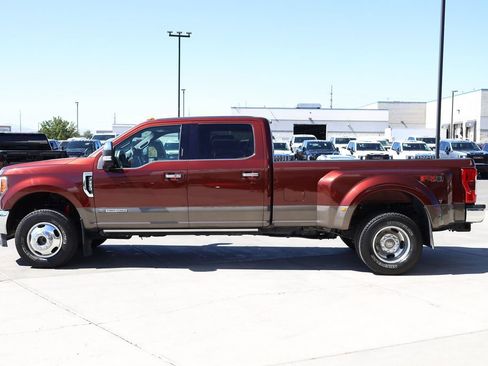 Used 2017 Ford F350 King Ranch w/ King Ranch Ultimate Package AWD/4WD image 3