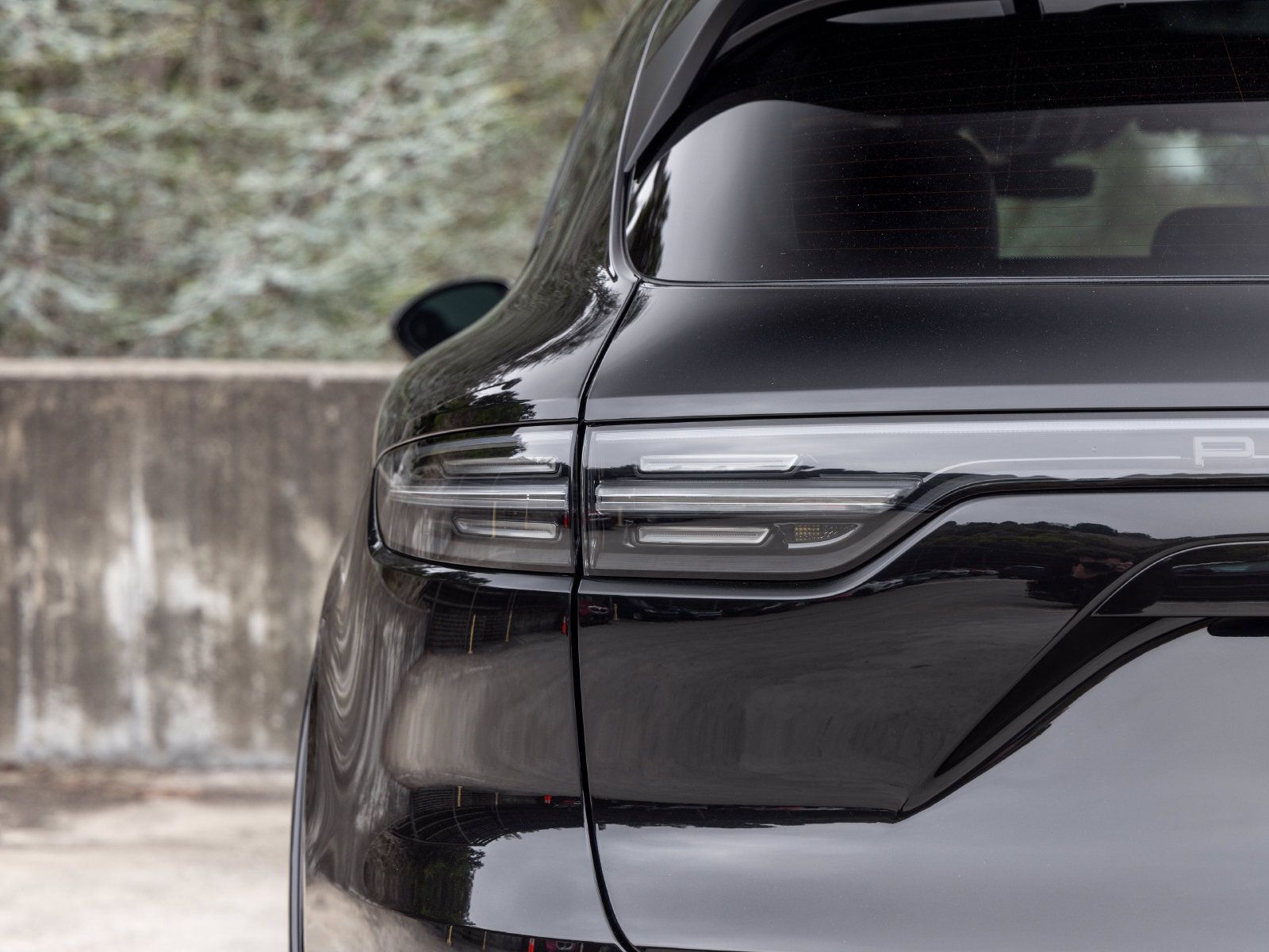 Certified 2023 Porsche Cayenne GTS AWD/4WD image 20