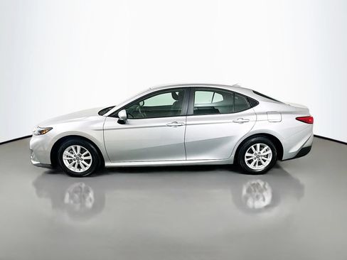 Certified 2025 Toyota Camry LE FWD image 8