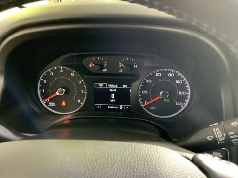 Used 2018 GMC Acadia SLE w/ Driver Alert Package I AWD/4WD image 17
