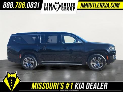 Used 2024 Jeep Wagoneer L Series II image 38