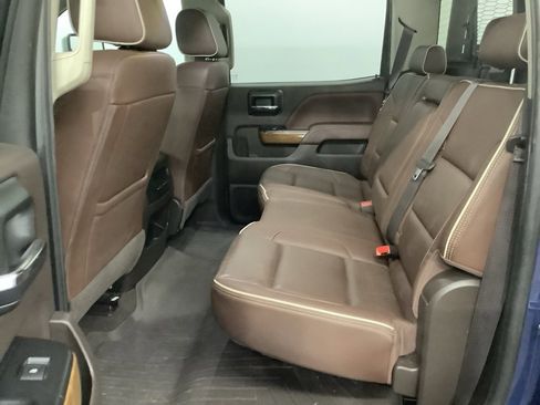 Used 2019 Chevrolet Silverado 3500 High Country w/ Duramax Plus Package image 6