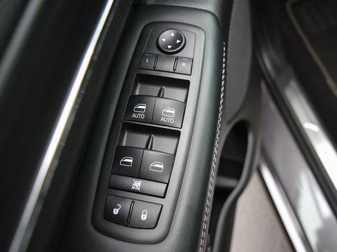 Used 2021 Jeep Grand Cherokee Limited w/ Quick Order Package 28K 80th image 30