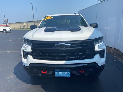 Certified 2024 Chevrolet Silverado 1500 LT Trail Boss w/ Convenience Package II image 11