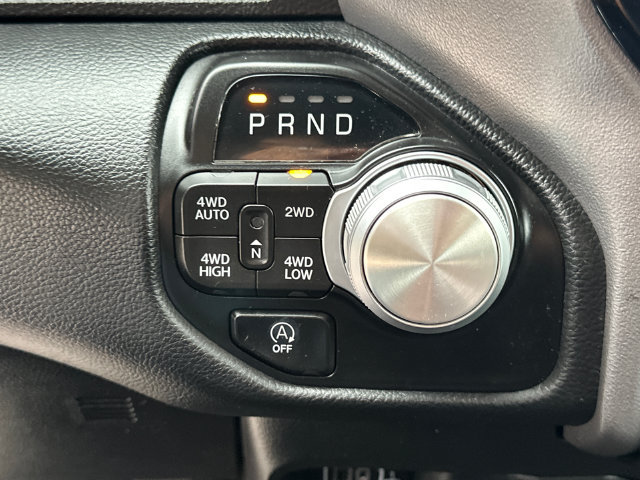 Used 2023 RAM 1500 Laramie AWD/4WD image 32