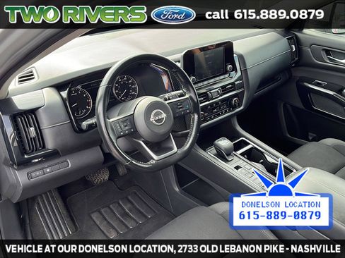 Used 2022 Nissan Pathfinder SV FWD image 18