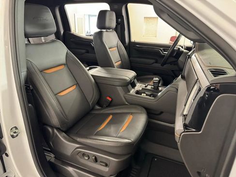 Used 2024 GMC Sierra 1500 AT4 w/ Technology Package AWD/4WD image 45