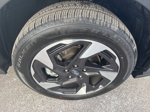 Certified 2025 Subaru Crosstrek 2.5i Limited image 34