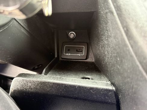 Used 2019 RAM ProMaster 3500 w/ Premium Appearance Group FWD image 26