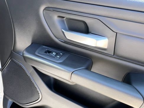 New 2026 RAM 1500 Express AWD/4WD image 14