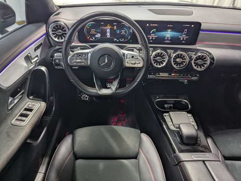 Used 2023 Mercedes-Benz CLA 250 image 7