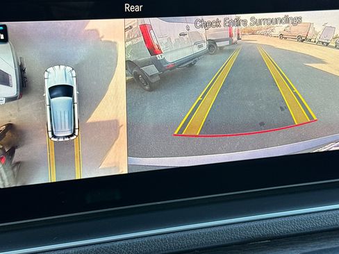 Used 2022 Mercedes-Benz GLE 350 4MATIC image 20