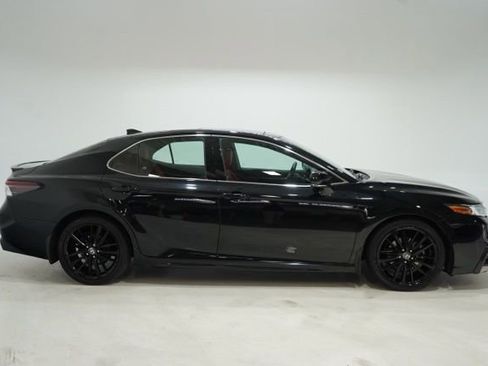 Used 2023 Toyota Camry XSE w/ Navigation Package image 11