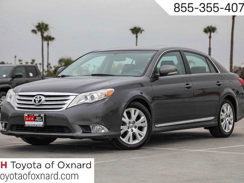 Used 2012 Toyota Avalon FWD image 1