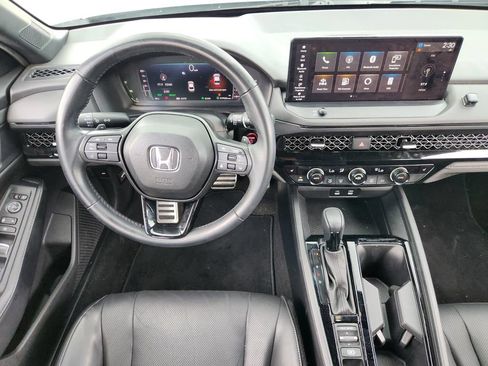 Used 2024 Honda Accord Sport image 29