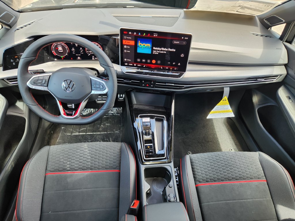 New 2026 Volkswagen GTI SE FWD image 16