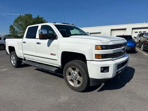 Used 2018 Chevrolet Silverado 2500 LT w/ Custom Sport Edition AWD/4WD image 1