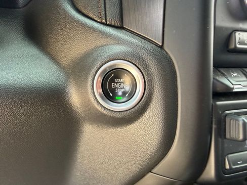 Used 2021 GMC Sierra 1500 AT4 w/ AT4 Value Package AWD/4WD image 30