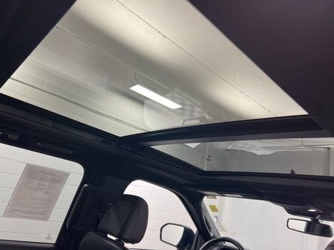 Used 2023 Ford Expedition Max Limited image 27