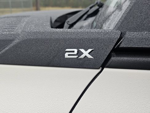 New 2026 GMC Hummer EV SUV image 6