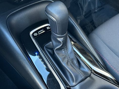 Used 2025 Toyota Corolla SE image 27