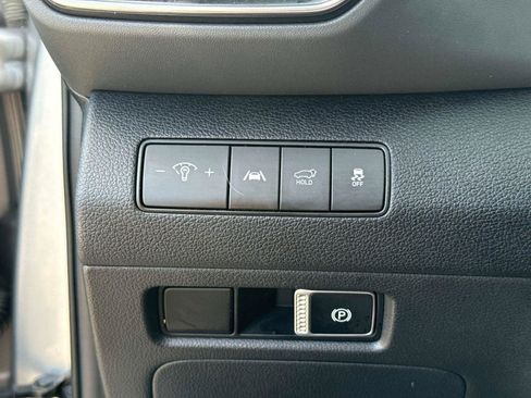 Used 2023 Hyundai Santa Fe SEL FWD image 32