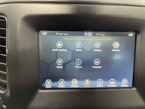 Used 2020 Jeep Compass Latitude w/ Popular Equipment Group AWD/4WD image 30