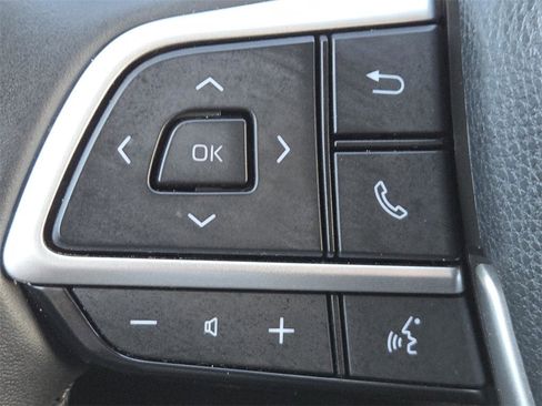 Used 2025 Toyota Grand Highlander FWD image 29