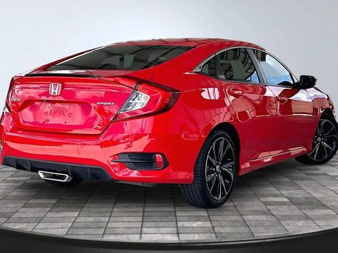 Used 2019 Honda Civic Sport image 6