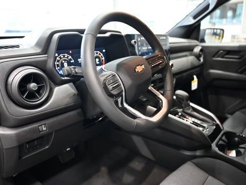 New 2026 Chevrolet Colorado W/T w/ WT Custom Package AWD/4WD image 22