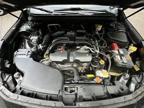 Used 2019 Subaru Legacy 2.5i Premium AWD/4WD image 22