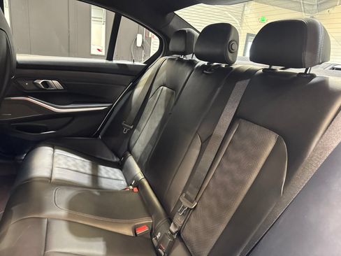 Used 2022 BMW M3 w/ Executive Package RWD image 21