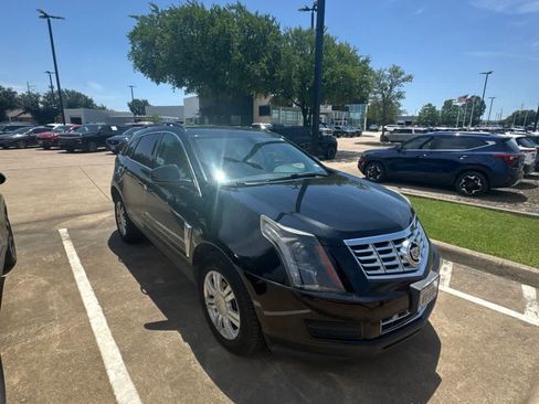 Used 2013 Cadillac SRX FWD image 2