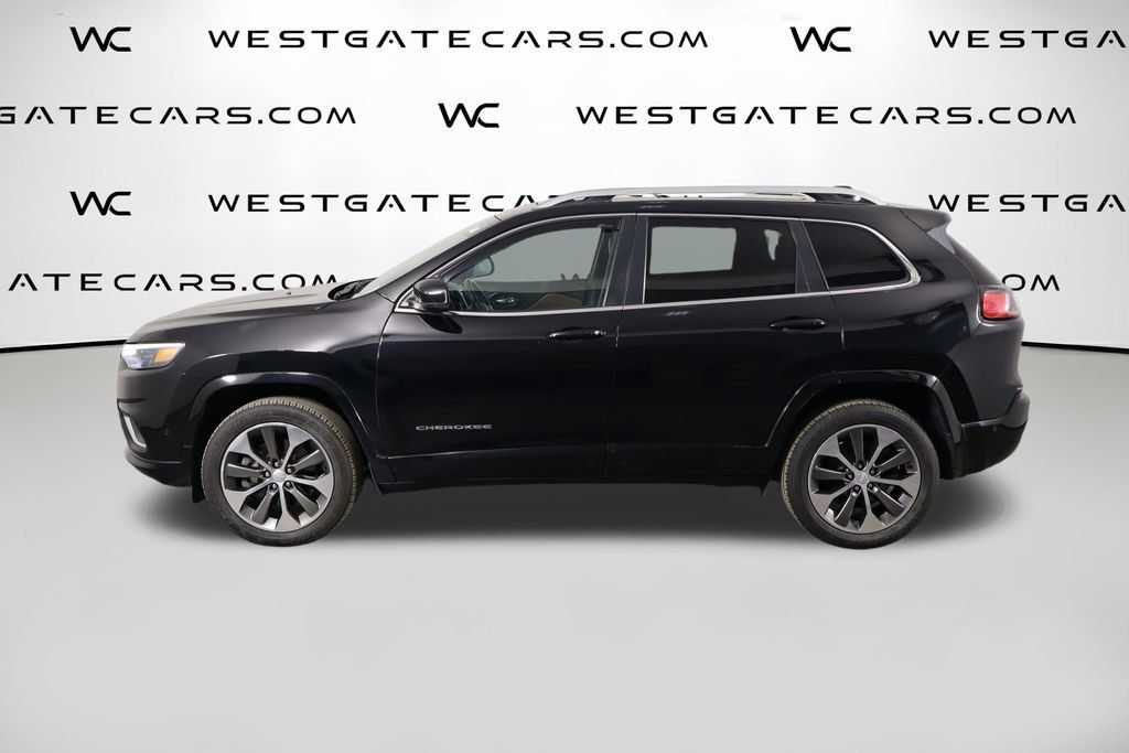 Used 2019 Jeep Cherokee Overland w/ Technology Group AWD/4WD image 5